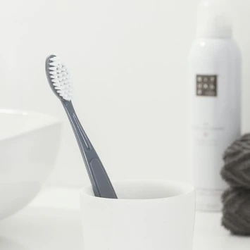 Sealskin Tandenborstelhouder Glossy Zilver 6 Sealskin Tandenborstelhouder Glossy Zilver - Afbeelding 6