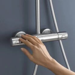 Grohe Douchesysteem Vitalio Joy 310 Cooltouch Met Thermostaatkraan QuickFix Chroom 11 Grohe Douchesysteem Vitalio Joy 310 Cooltouch Met Thermostaatkraan QuickFix Chroom -Badkamer Winkel 123 2586