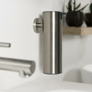 Tiger Zeepdispenser Boston Klein Hangend RVS 2 Tiger Zeepdispenser Boston Klein Hangend RVS - Afbeelding 2