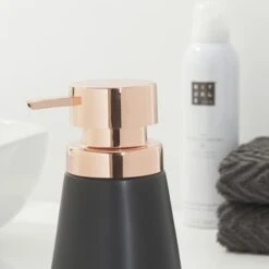 Sealskin Zeepdispenser Conical Porcelein Zwart -Badkamer Winkel 123 999